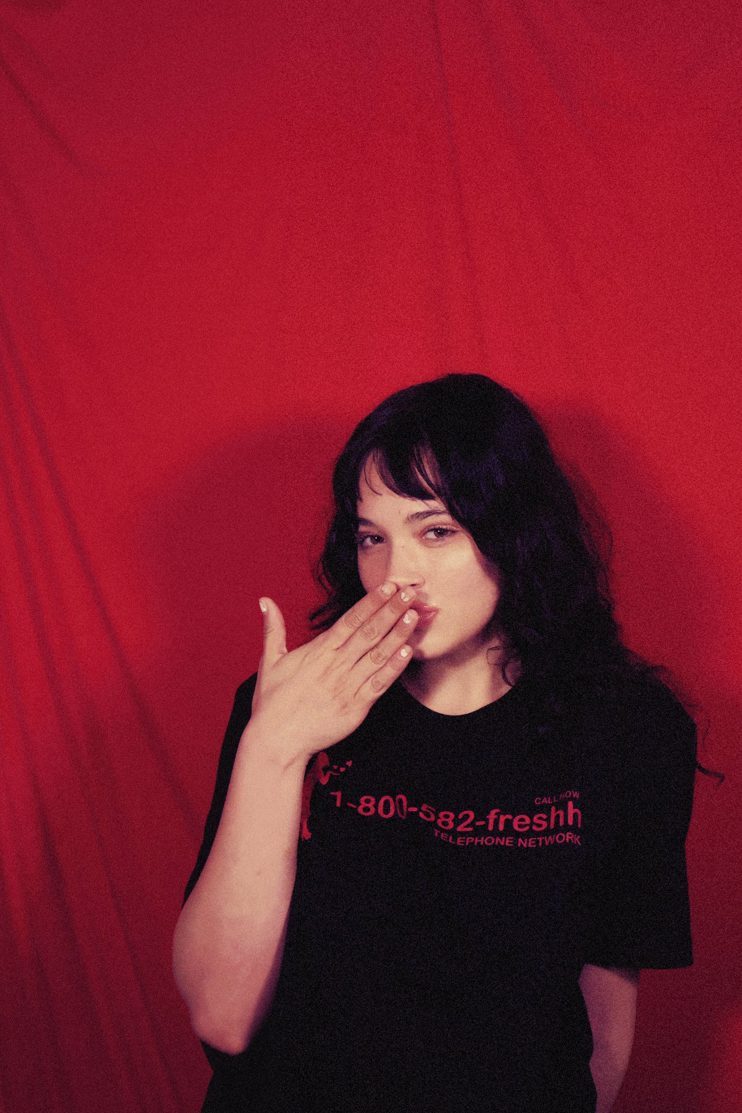 1-800-582-freshh HOTLINE TEE