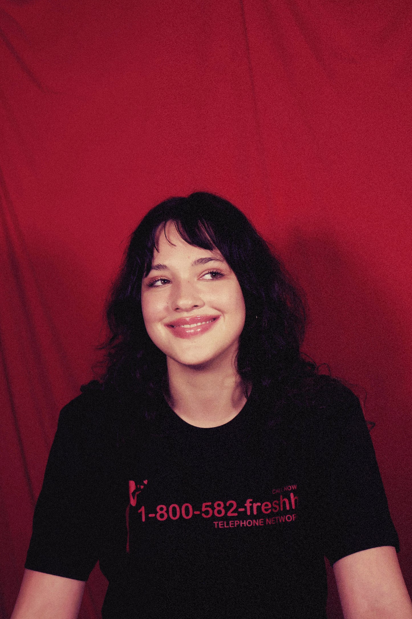 1-800-582-freshh HOTLINE TEE